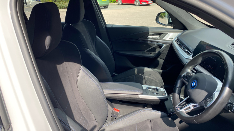 BMW iX1 230kW xDrive30 M Sport 65kWh 5dr Auto Electric Estate